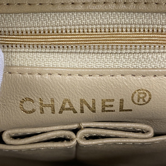 CHANEL Shoulder Bag Matelasse Chain Lambskin Beige Ladies - Picture 5 of 10